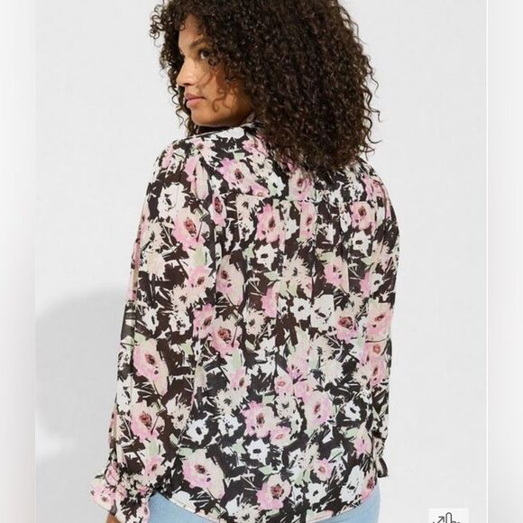 Torrid Women’s Crinkle Chiffon Button Up Mock Neck Floral Plus Blouse Size 4/26 - Picture 12 of 12
